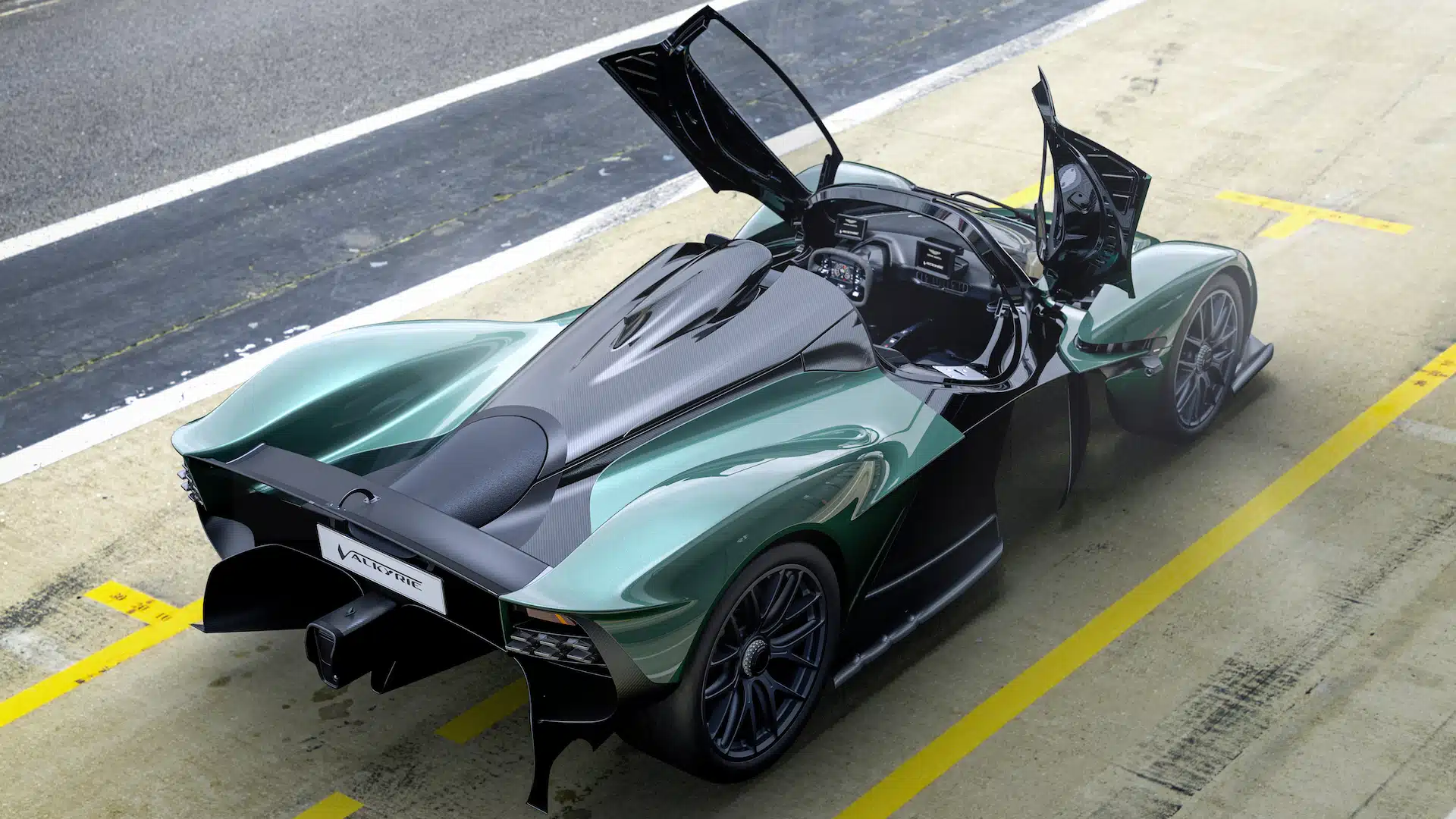 Prepare for the Aston Martin Valkyrie Spider to Deliver 11,000 Revolutions per Minute Directly to Your Auditory Canals